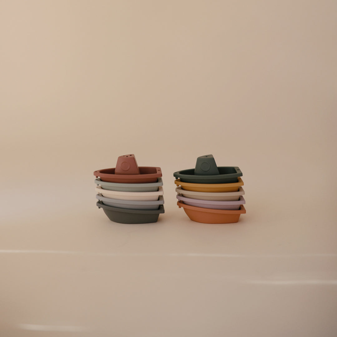 Mushie Stackable Bath Boats