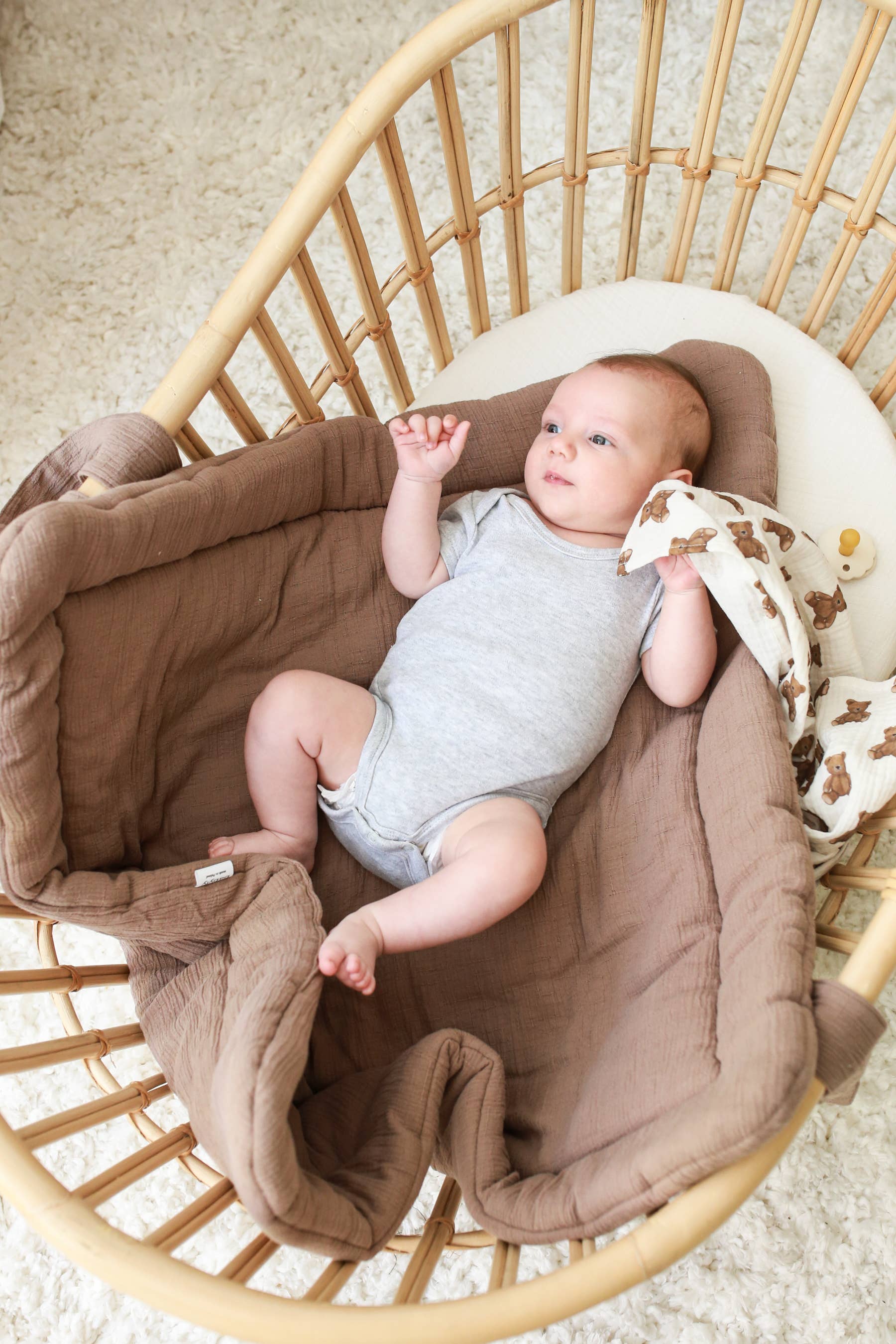 Babyly Muslin Baby Wrap