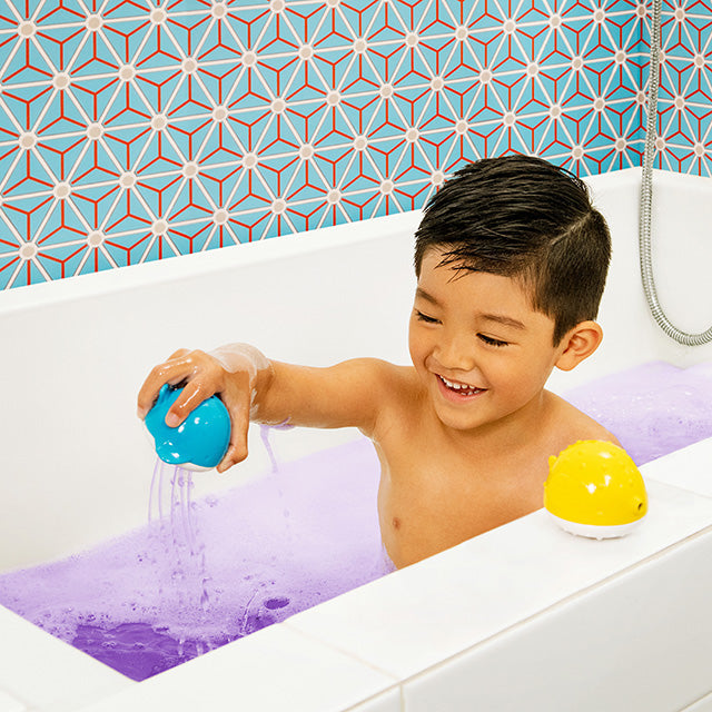 Munchkin Color Buddies Bath Bombs With Dispenser Toys