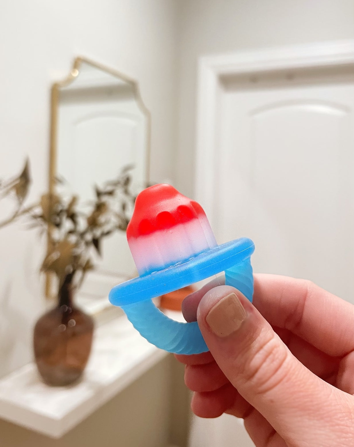 Itzy Ritzy Teensy Teether Hero Pop Soothing Silicone Teether