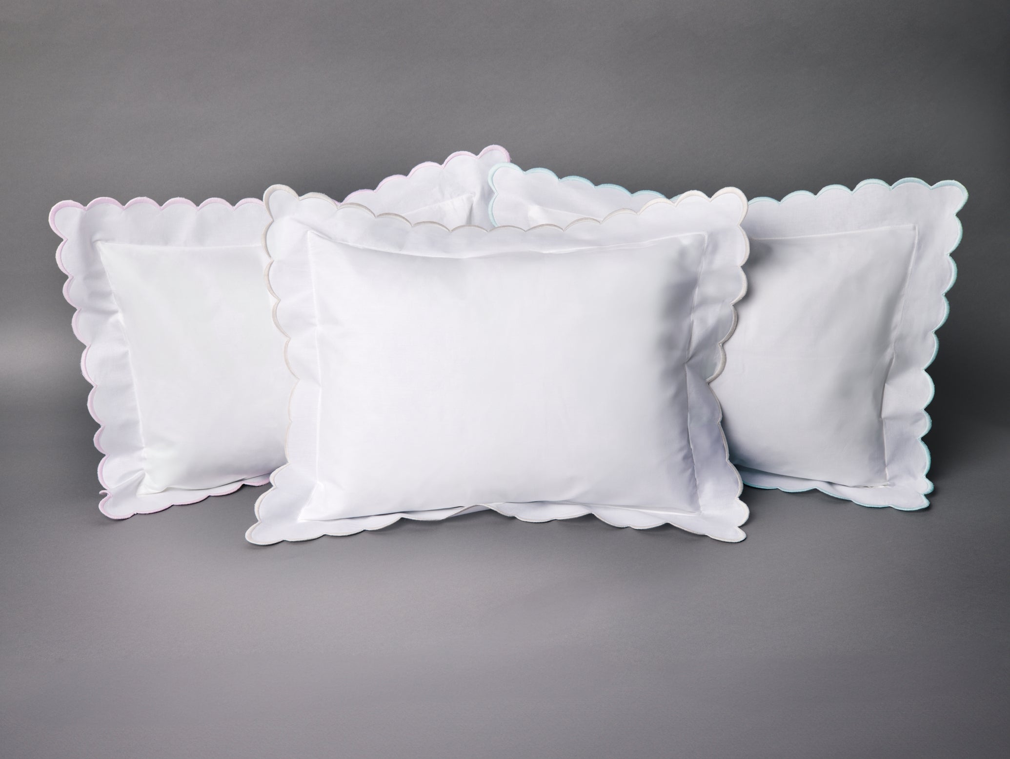 Edward Boutross Double Thick Scalloped Pillow Sham And Insert | 12x16