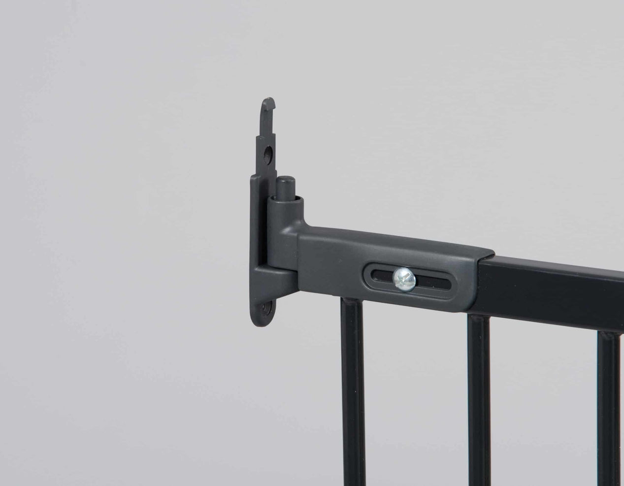 KidCo Angle Mount Safeway Gate