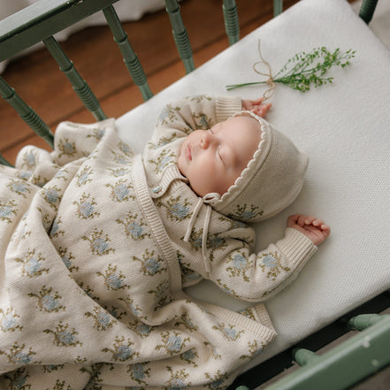 Peluche Floral Intarsia Knit Blanket
