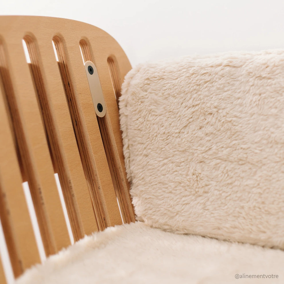 Charlie Crane KODO Bench Fur Cushion