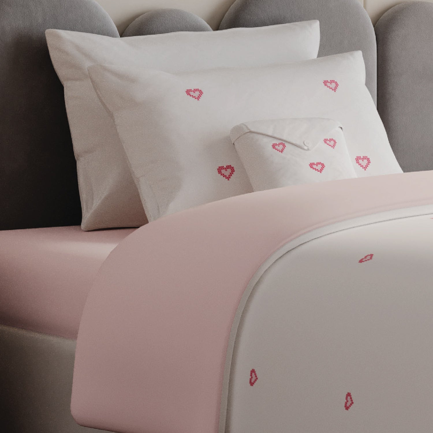 Silonna 5-Peice Baby Crib Set (52" x 28")