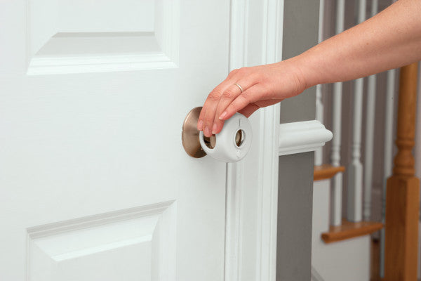 Safety 1ˢᵗ Parent Grip Door Knob Covers