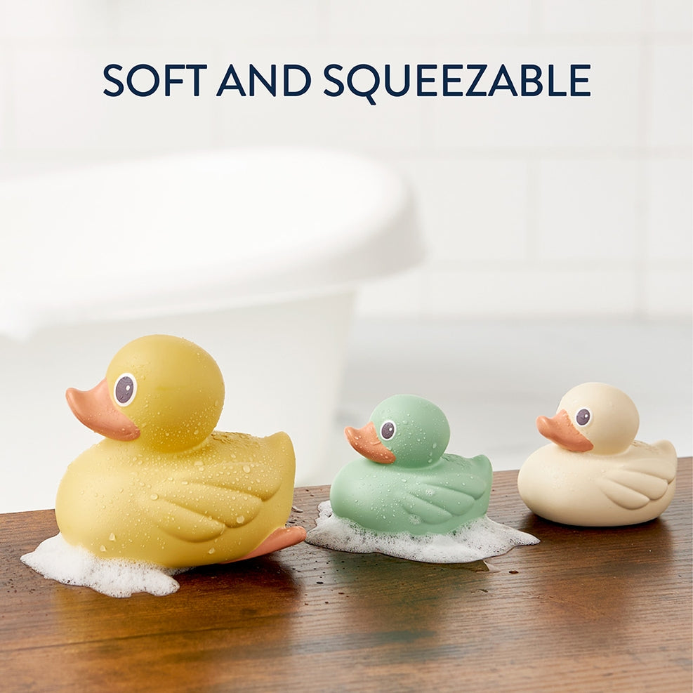 Itzy Ritzy Ducky Family Bath Toy Set