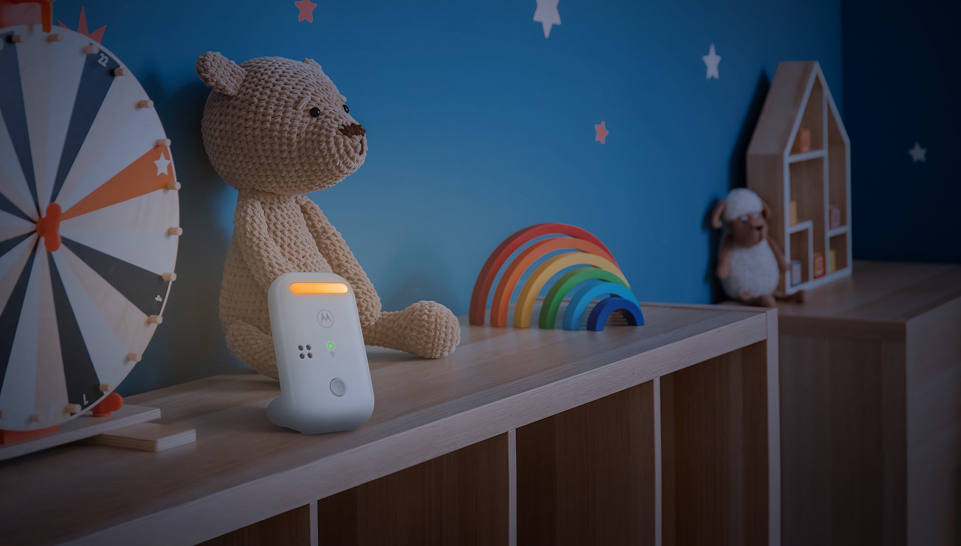 Motorola Nursery PIP11 2-Way Audio Baby Monitor