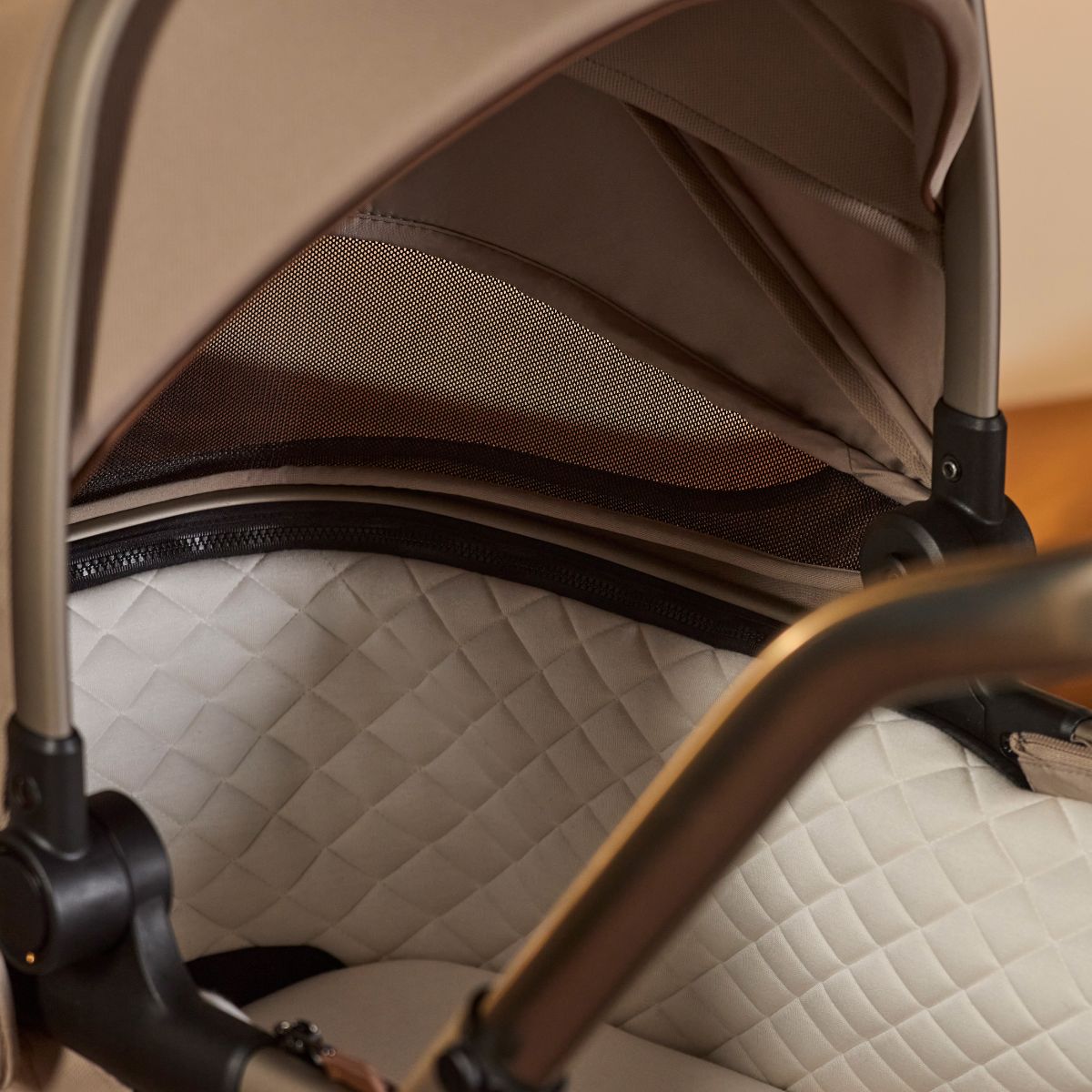 Silver Cross Reef 2 First Bed Folding Bassinet (2025 Edition)