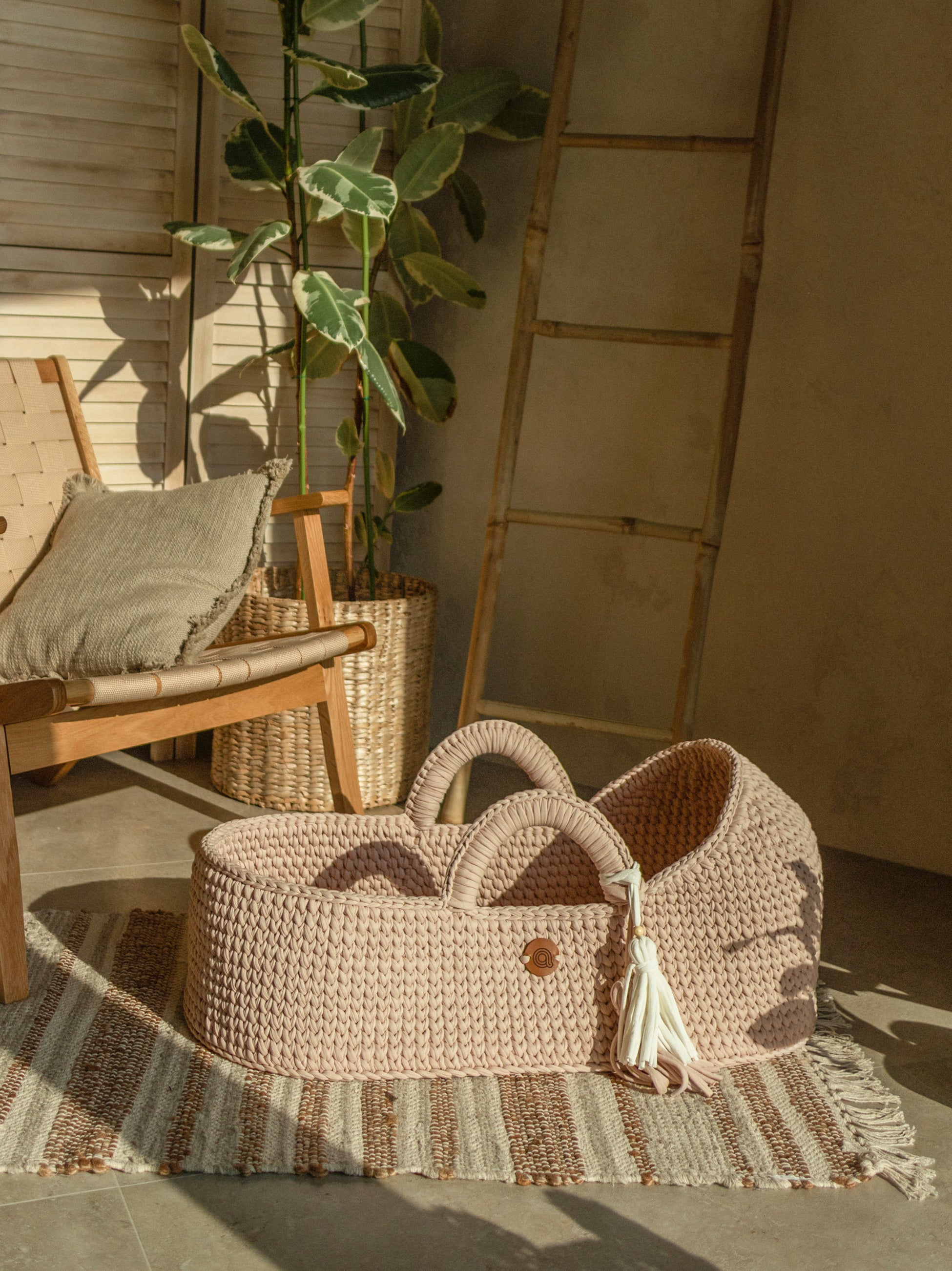 Anzy Home XL Moses Basket