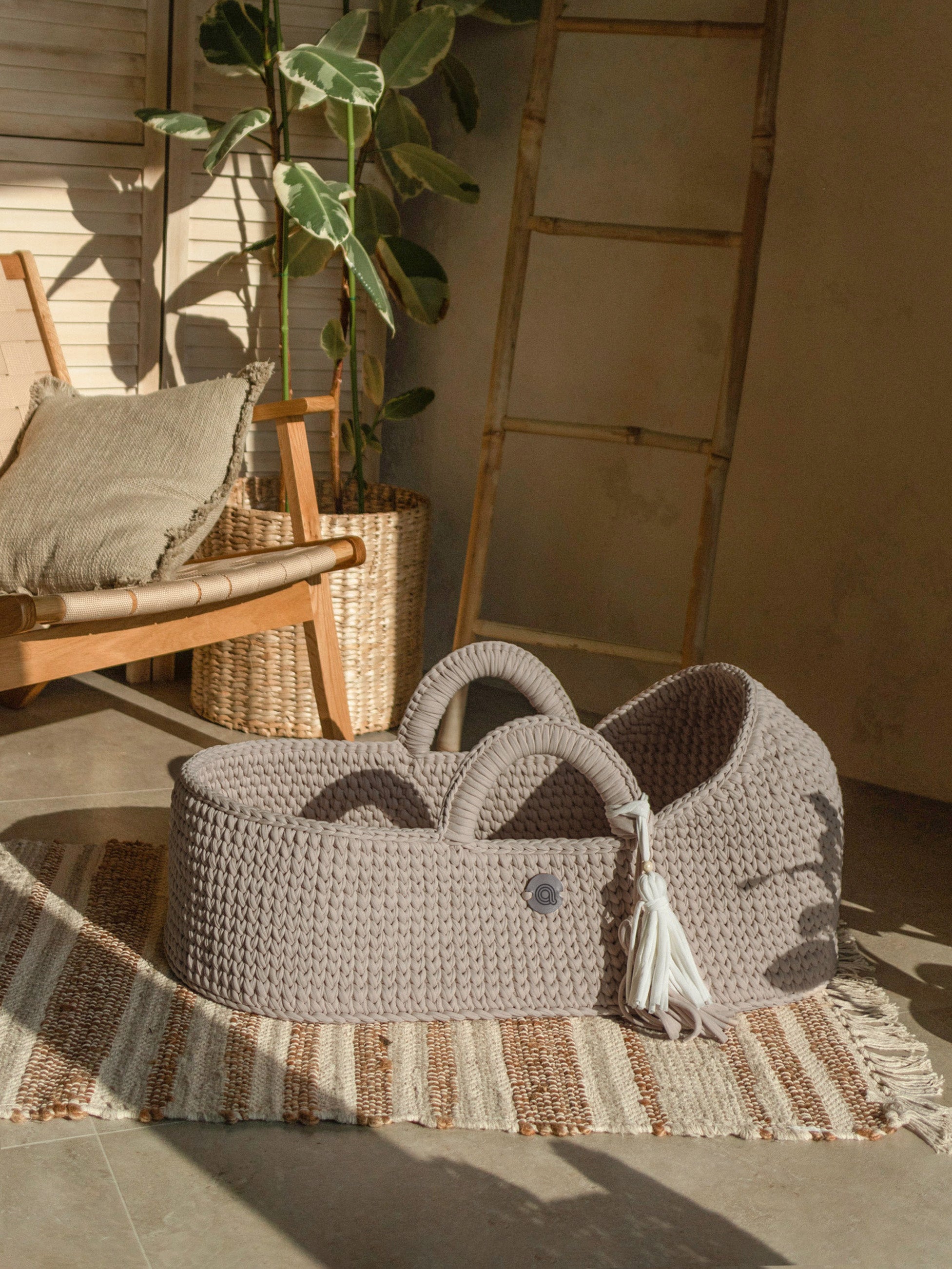 Anzy Home XL Moses Basket