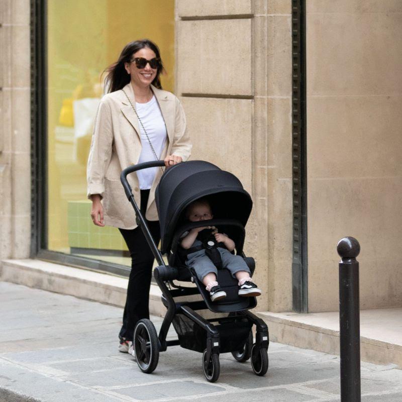 The Joolz Hub+ from Mega babies is a lightweight urban stroller for parents who appreciate elegance.
