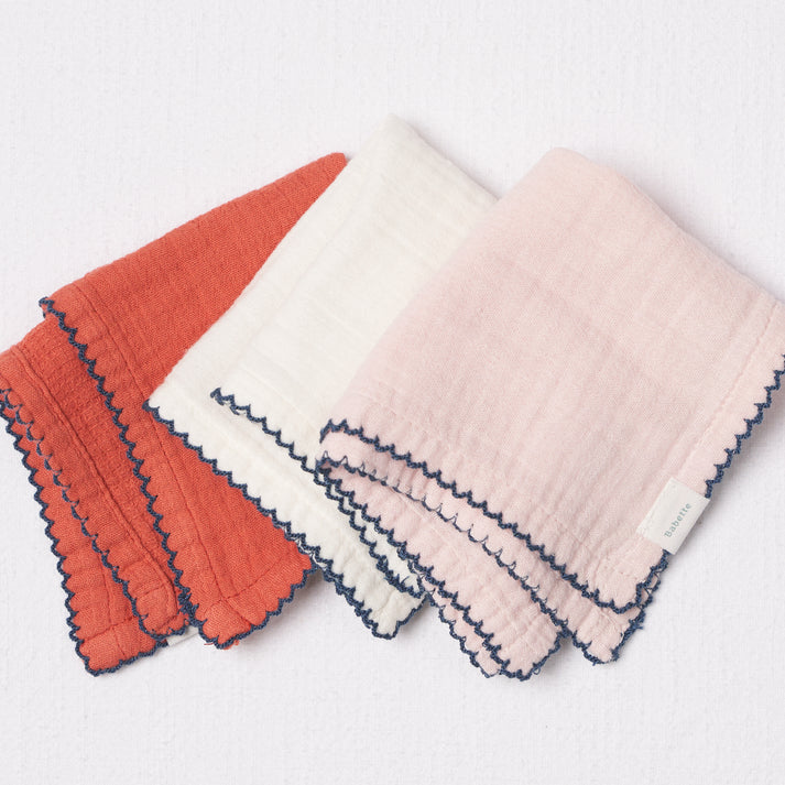 Babette Scalloped Washcloth 3-Pack