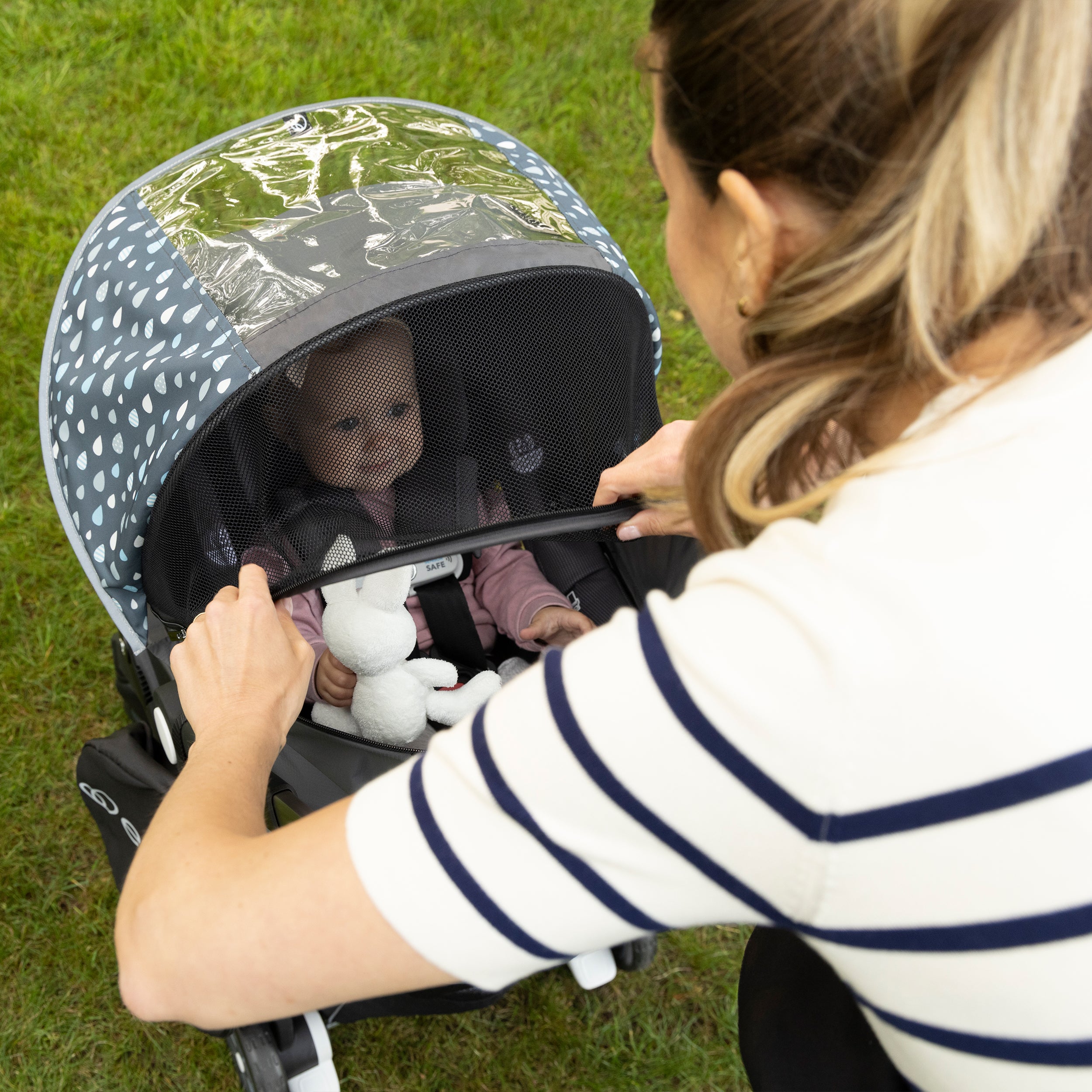 evenflo majestic high chair cover Evenflo Shyft DualRide All-Weather Cover