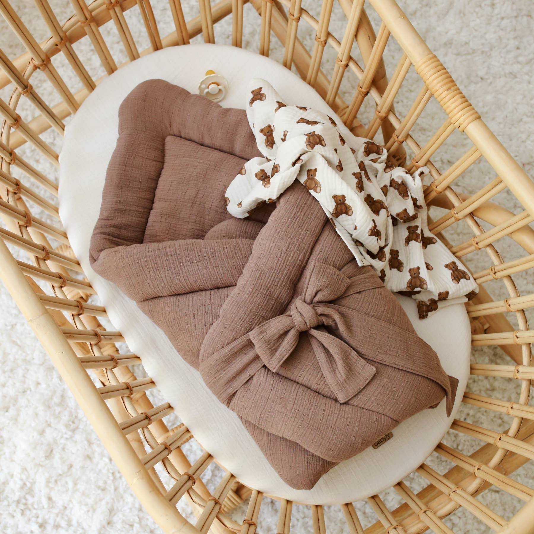 Babyly Muslin Baby Wrap