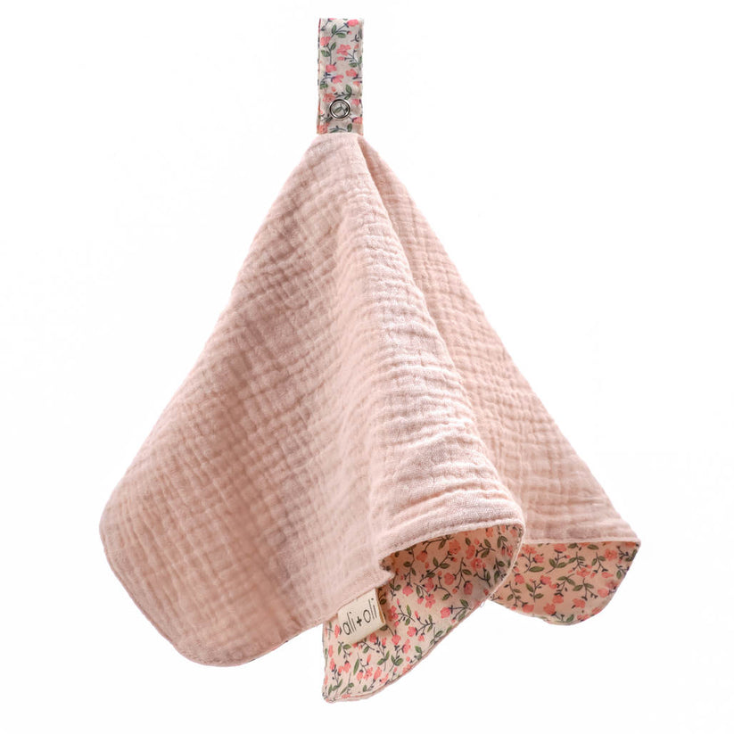 Ali+Oli Pacifier Blanket Holder