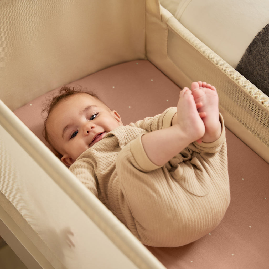 sonanddaughter ベージュ ノースリーブセット Snuz Pod5 Bedside Bassinet