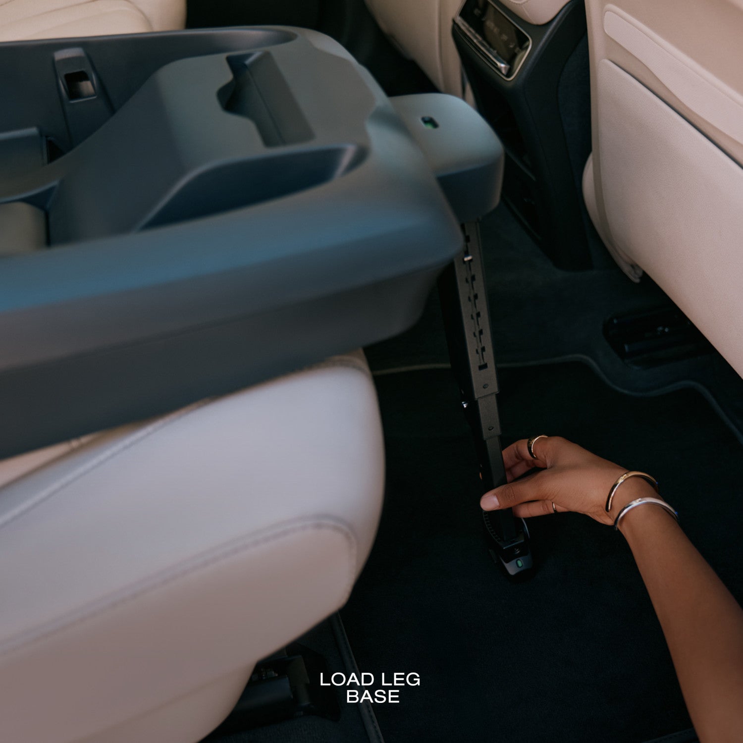 Cybex Aton G2 Swivel Infant Car Seat With Load Leg Base