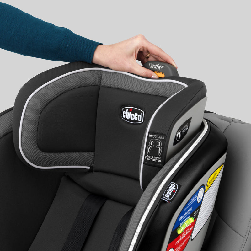 Chicco NextFit Zip Convertible Car Seat