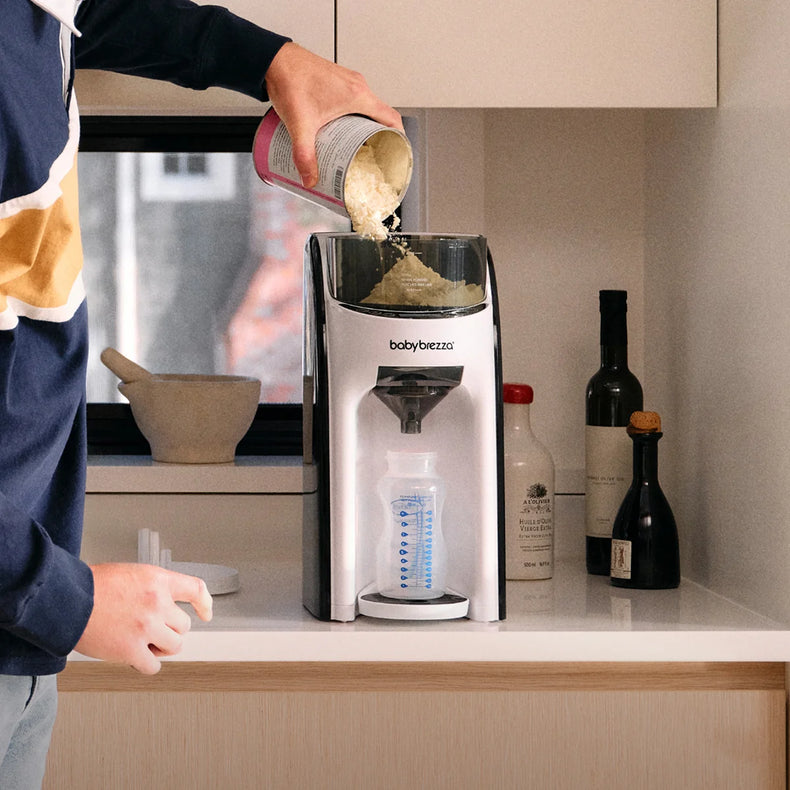 Baby Brezza Formula Pro Advanced Formula Dispenser and Bottle Maker Machine