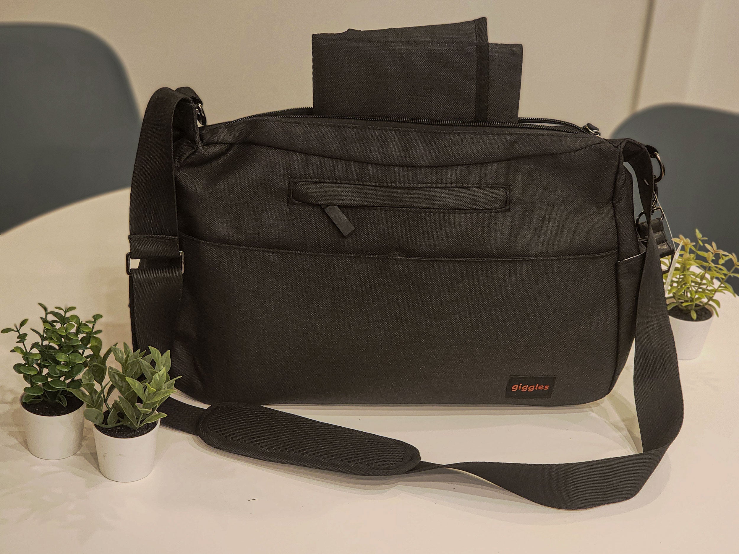 Giggles Diaper Bag