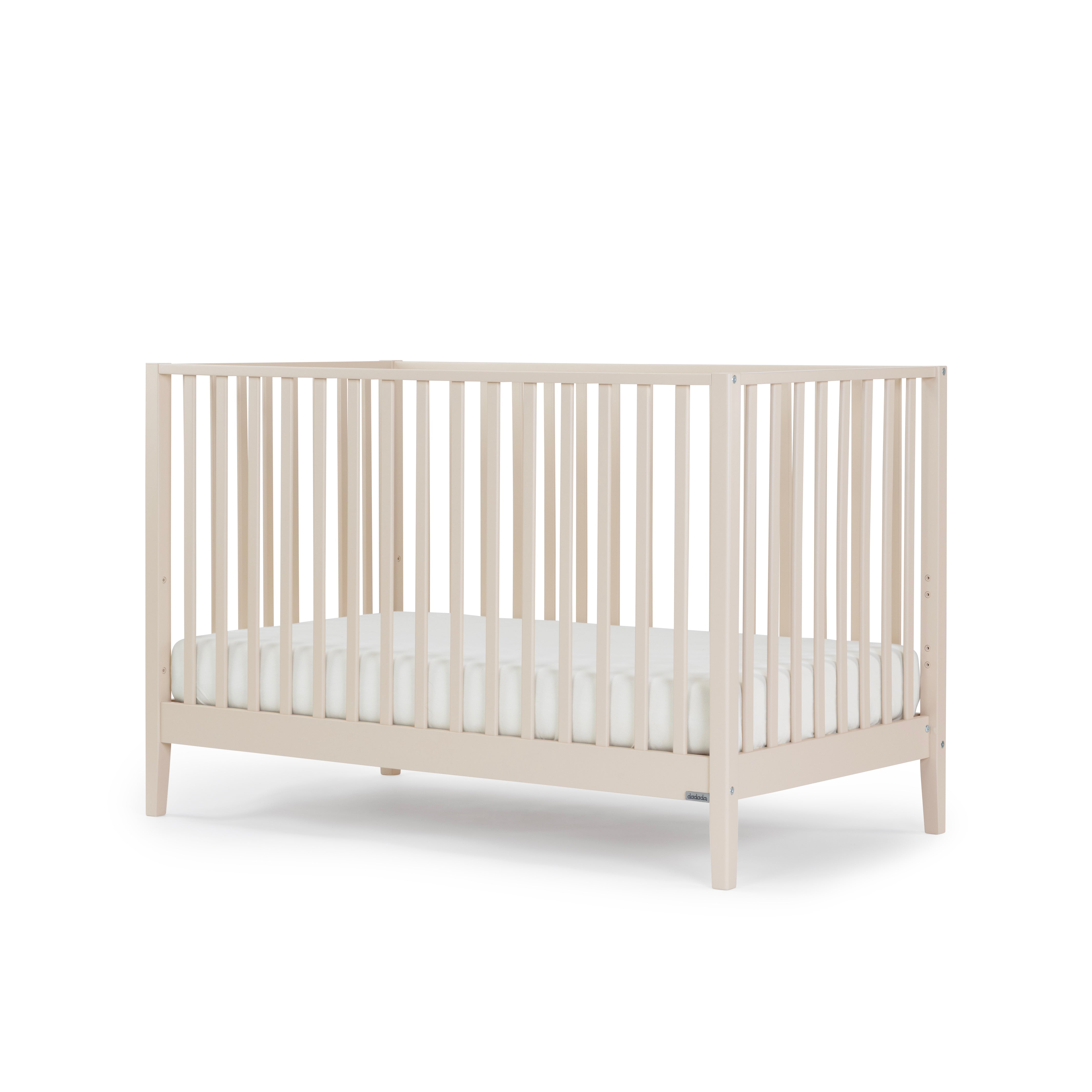 dadada LaLa 3-in-1 Convertible Crib