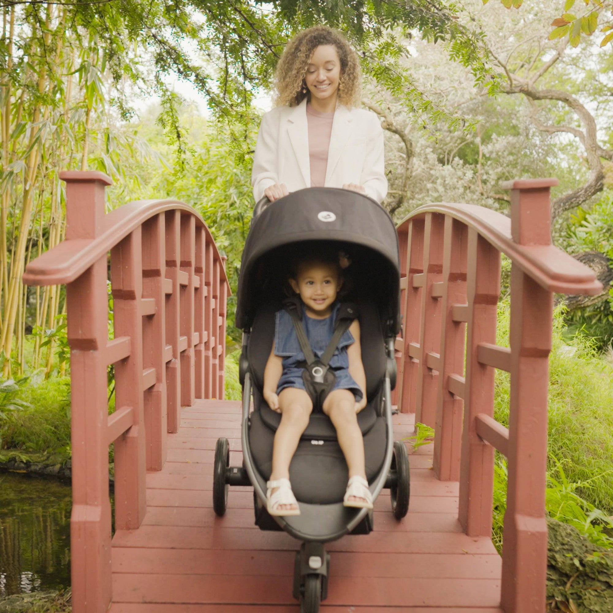 3 wheel stroller travel system Maxi-Cosi Gia XP Luxe 3-Wheel Travel System