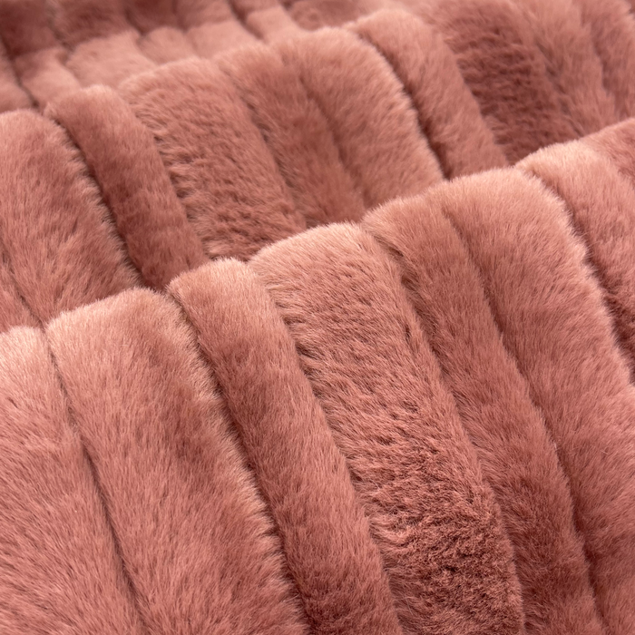 Kidu Wave Merlot Blanket