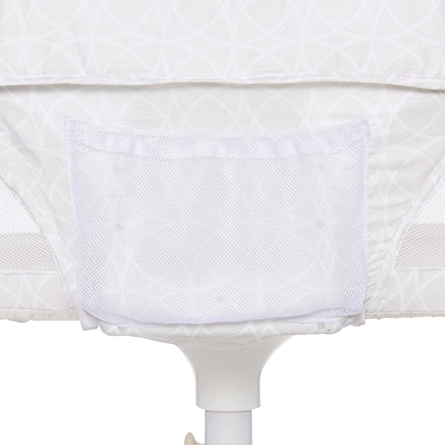 Halo BassiNest Twin Sleeper Bassinet