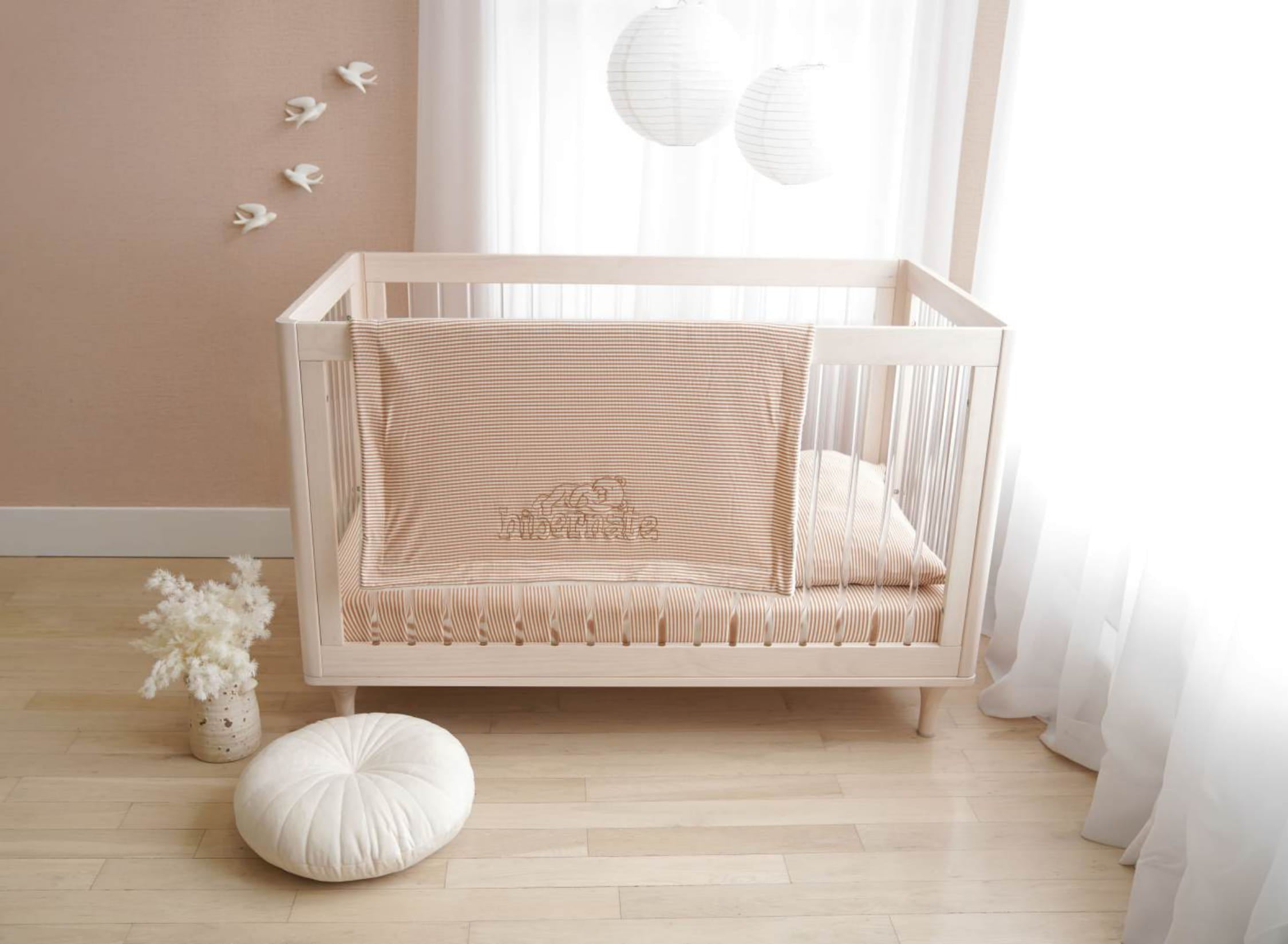 Hibernate 3 Piece Crib Linen Set (52"x 28")