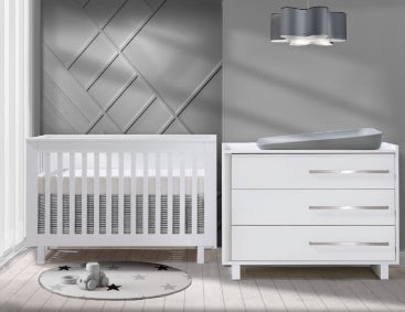 Tulip Urban Collection Convertible Crib and 3 Drawer Dresser XL 2-Piec Tulip Urban Collection Convertible Crib and 3 Drawer Dresser XL 2-Piec