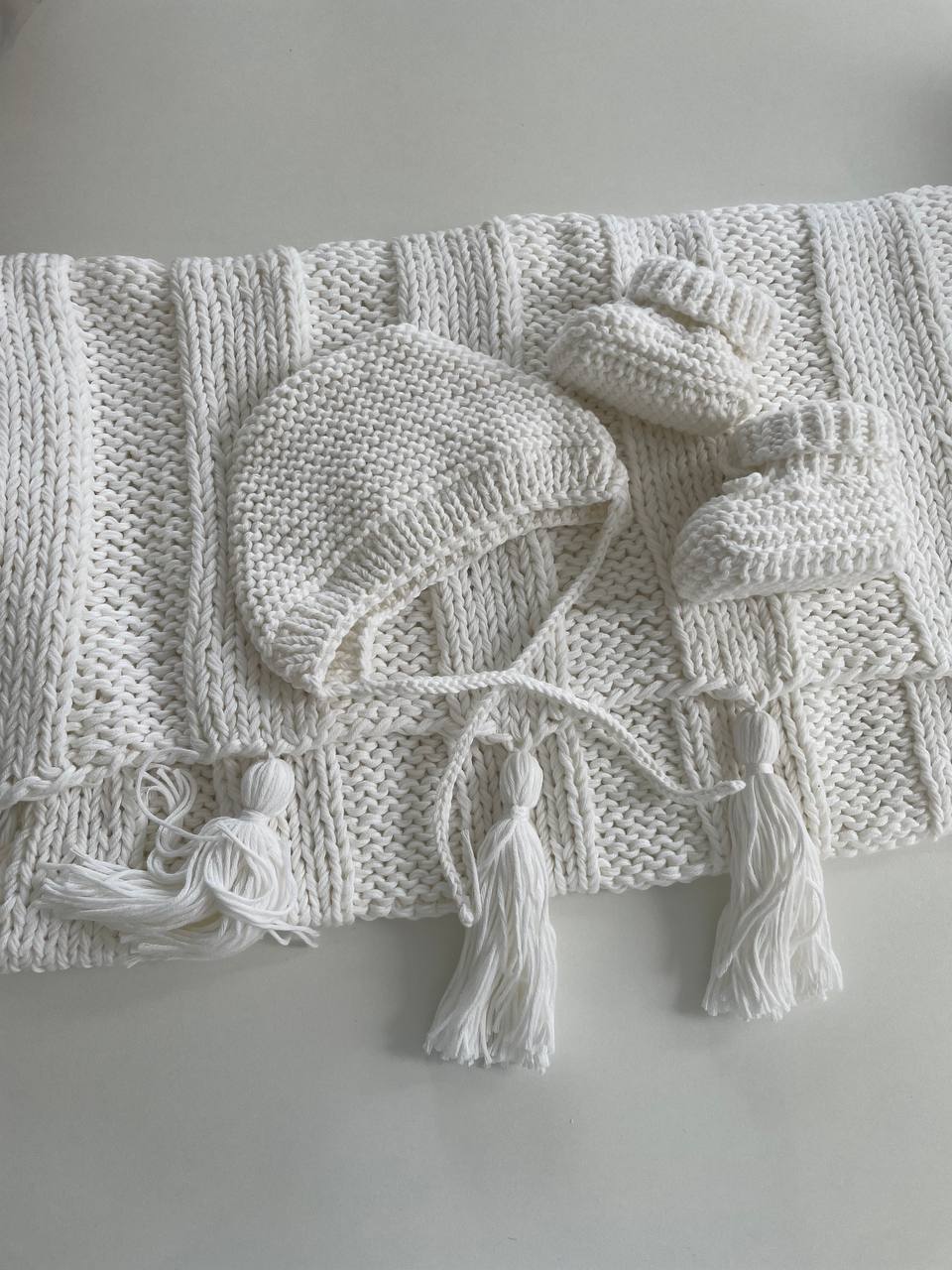 Anzy Home Boho Lightweight Baby Blanket + Bonnet + Booties Set