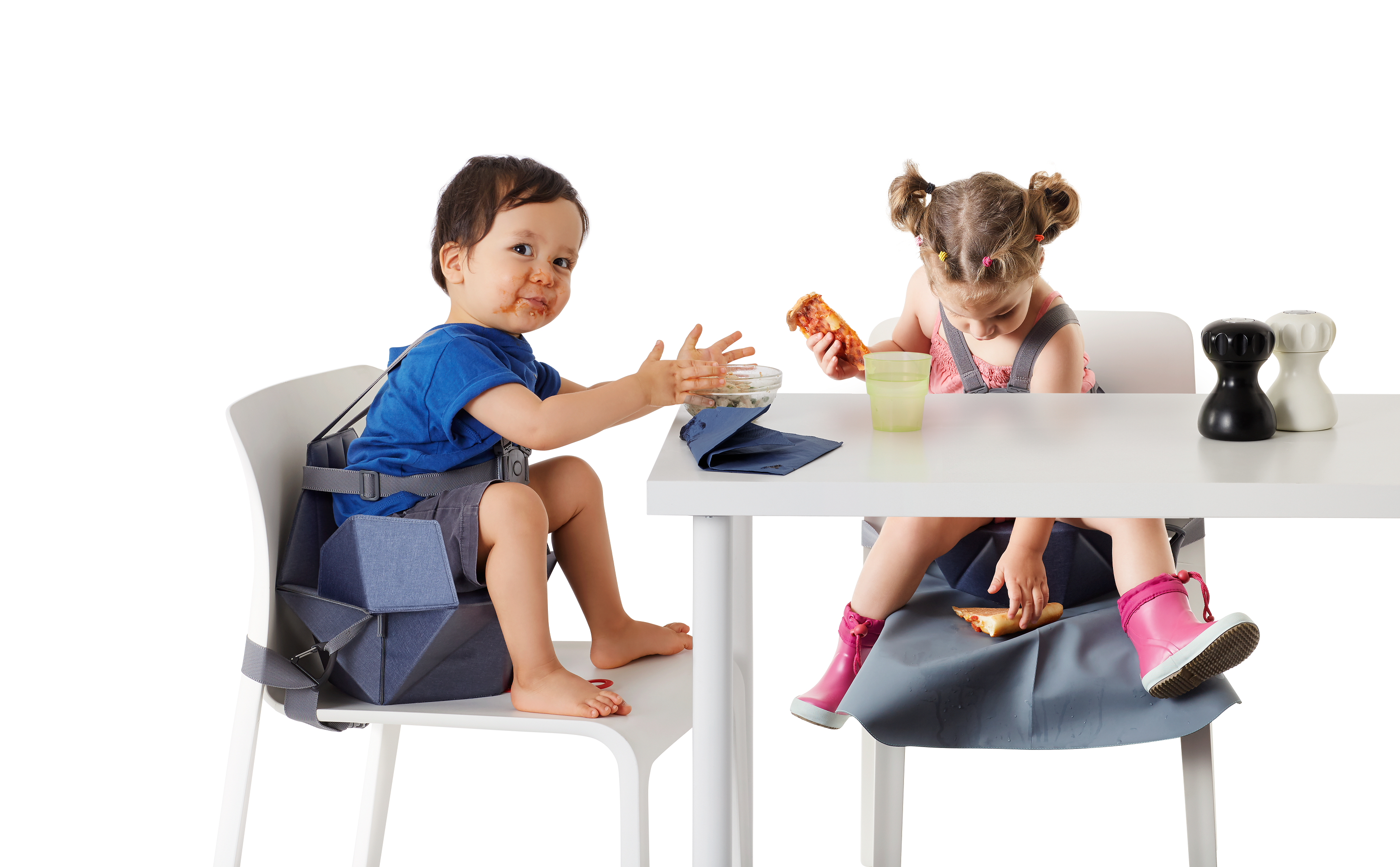 BOMBOL Pop-Up Booster with Armrest