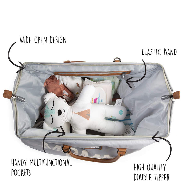 With its wide open design, Mega babies' Mommy Bag is practical and stylish.