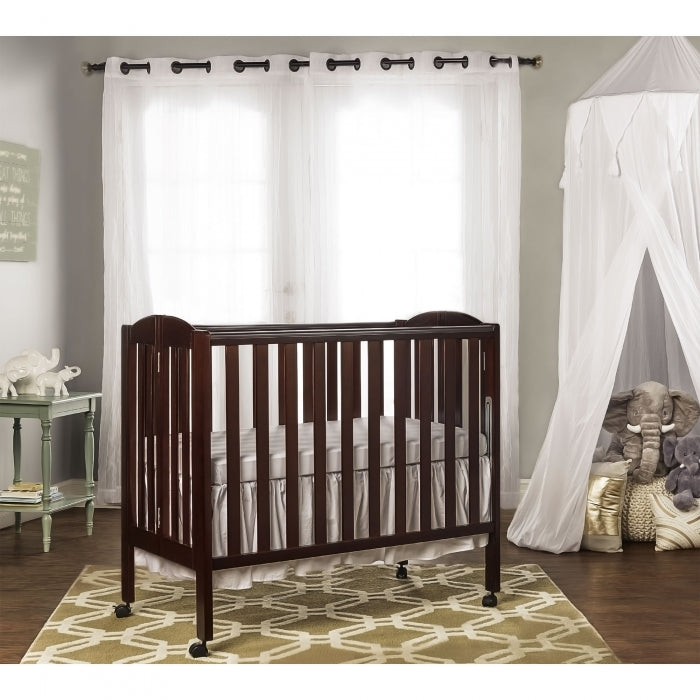 Dream On Me 3 in 1 Folding Portable Crib + Free 3" Mattress - Mega Babies