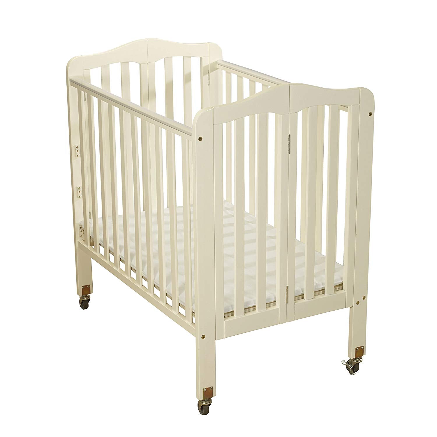 Big Oshi Angela Curved 3 Level Portable Crib Free 3 Mattress
