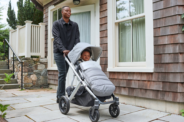 Mega babies features the UPPAbaby Cozy Ganoosh, a fleece lined footmuff.
