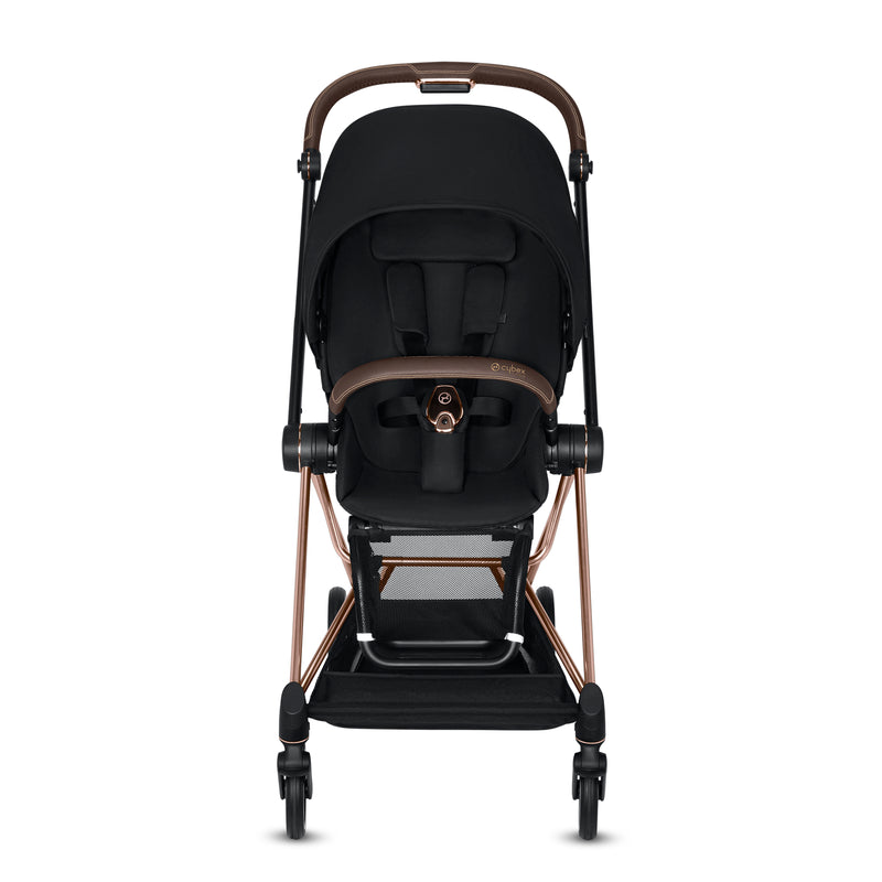 Choose parent-facing or street-facing view with Mega babies' Cybex Mios stroller.