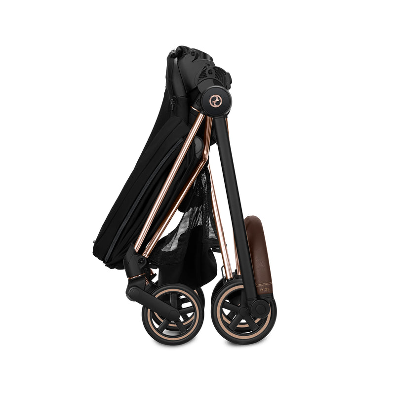 The Cybex Mios Stroller from Mega babies is simple to fold with a one-hand fold mechanism.