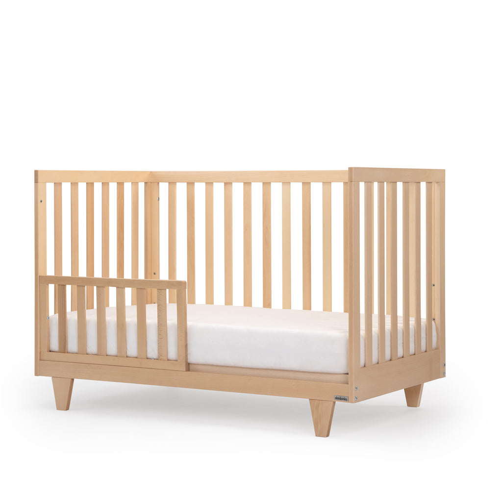 dadada Cambridge 3in1 Convertible Crib