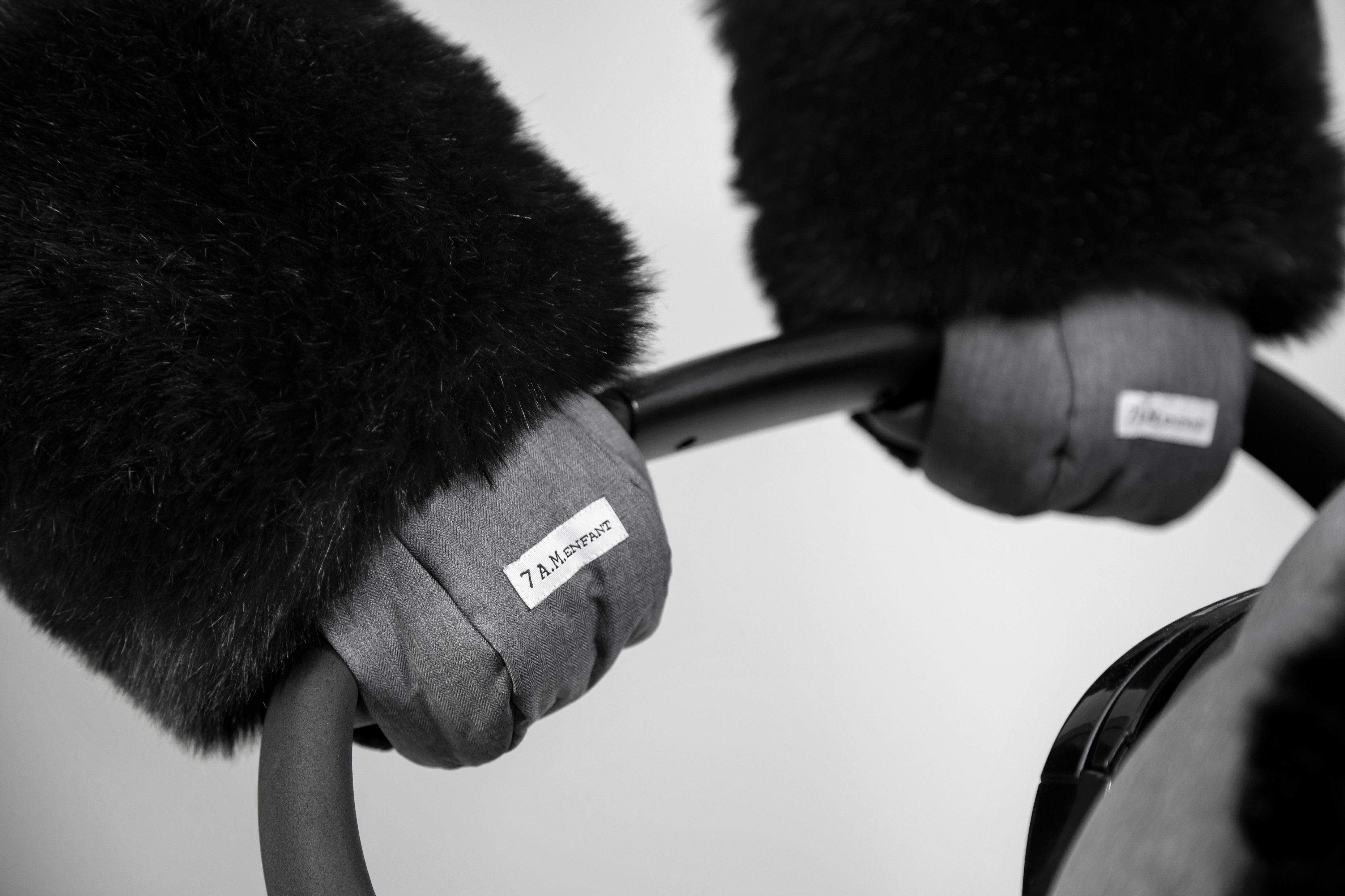 7 AM Enfant WarMMuffs- Tundra Stroller Gloves | Out Of Box