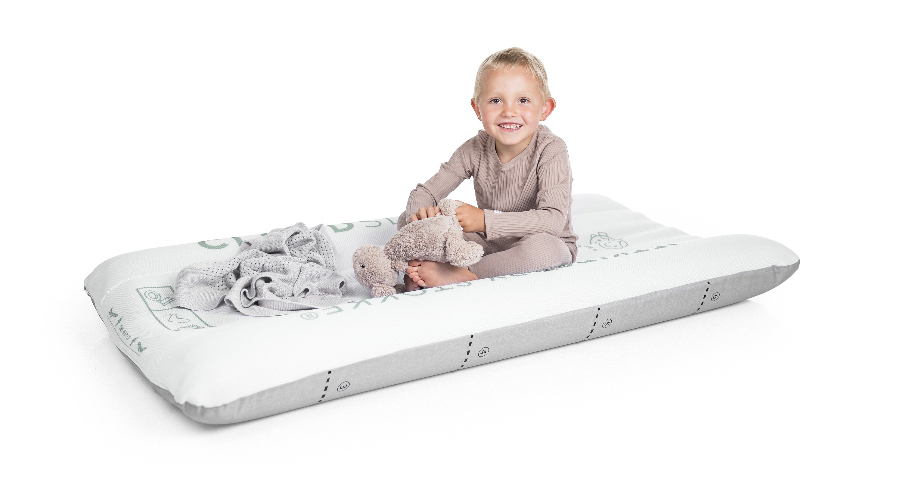 jetkids by stokke cloudsleeper Stokke Jetkids CloudSleeper