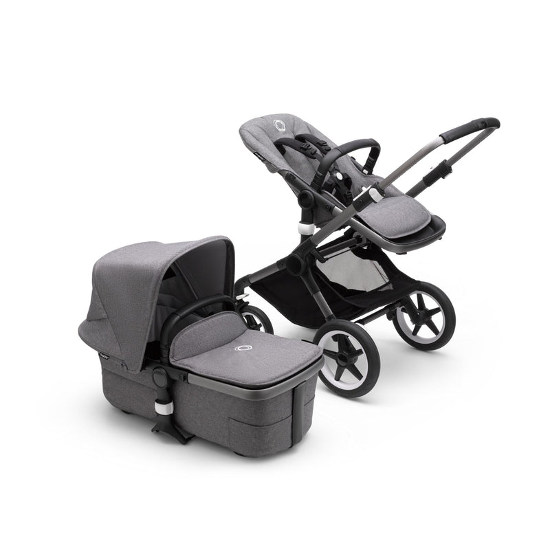 Mega babies’ Bugaboo Fox stroller comes complete with a bassinet and also a toddler seat.