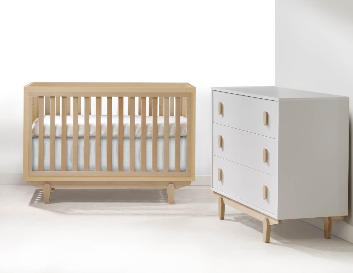 crib dresser set Tulip Tate Classic Convertible Crib & 3 Drawer Dresser Set