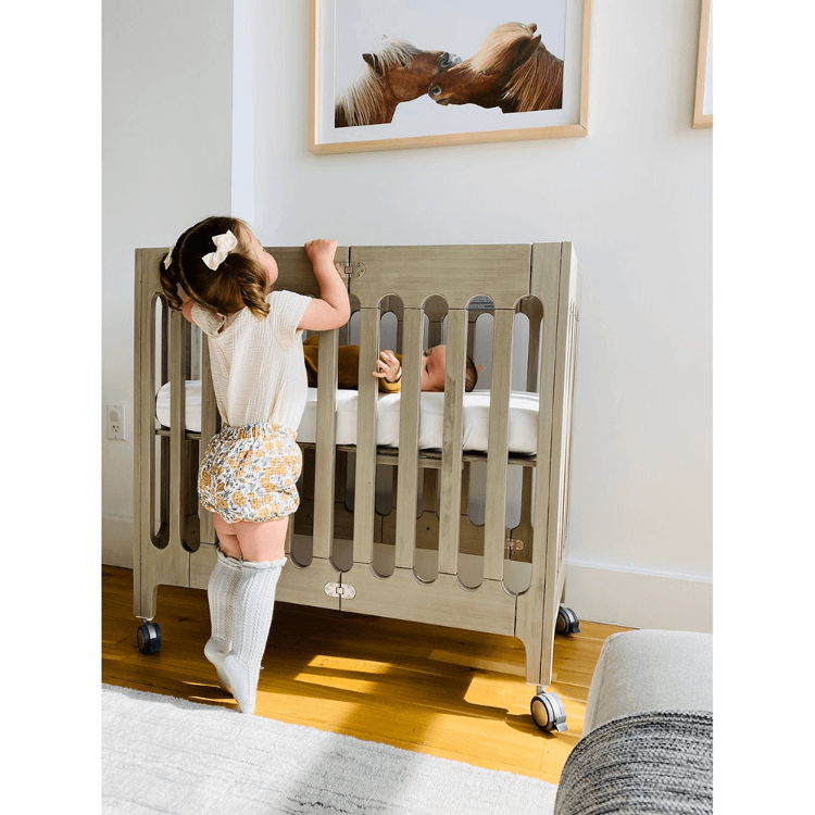 Alma mini crib dimensions top