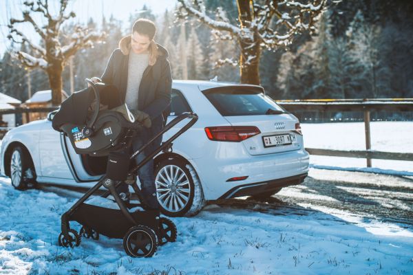Maxi Cosi Adorra 5-in-1 Modular Travel System