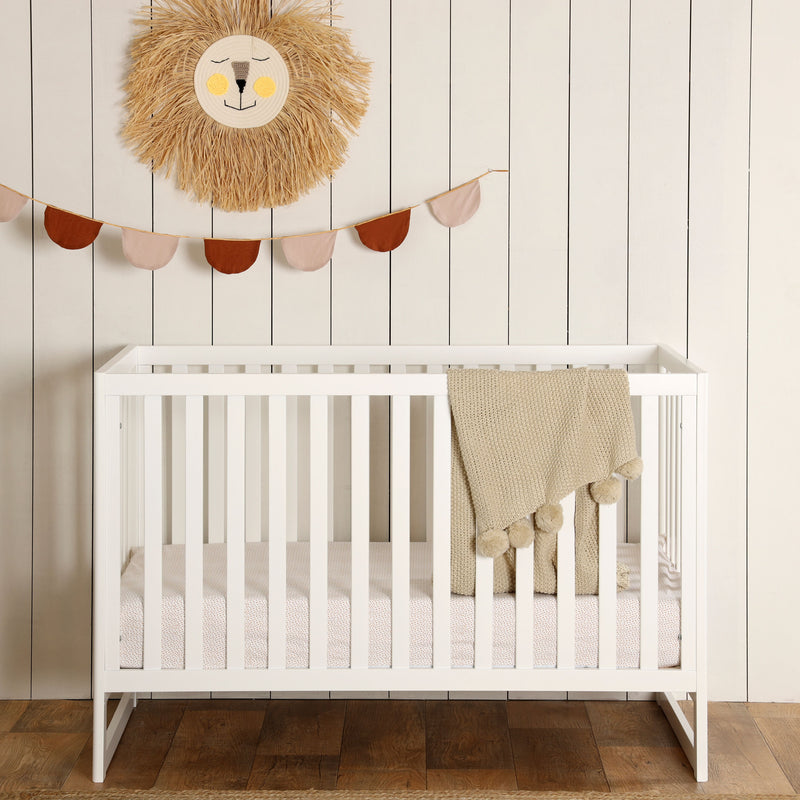 dadada Austin 3-in-1 Convertible Crib