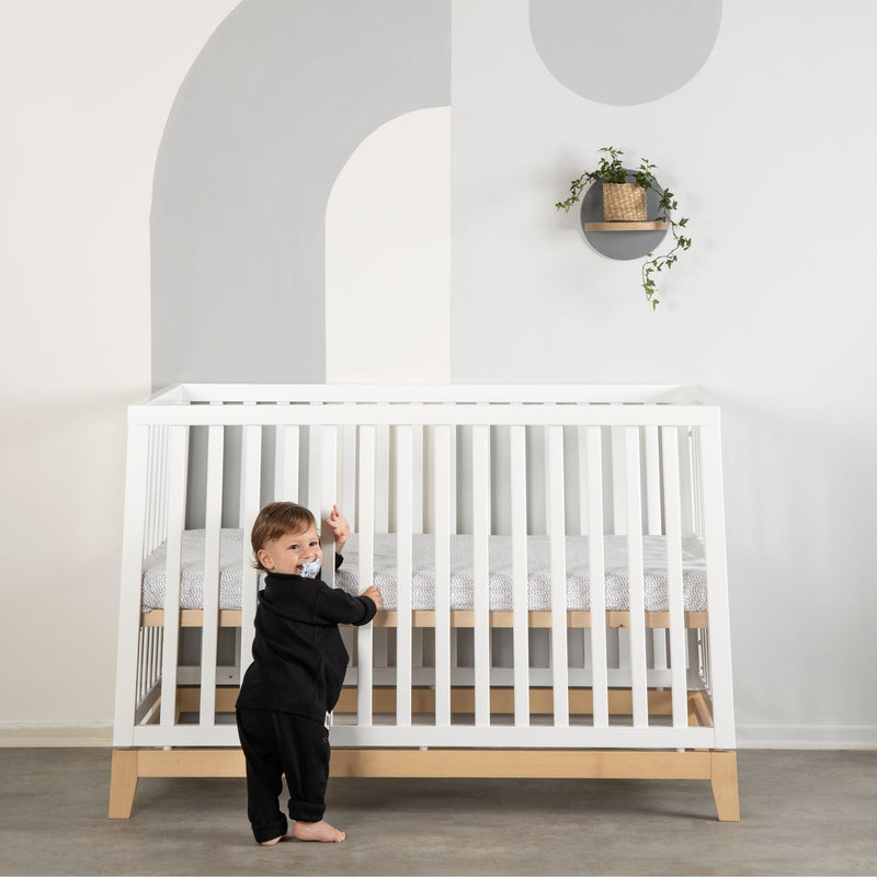 dadada Chelsea 3-in-1 Convertible Crib